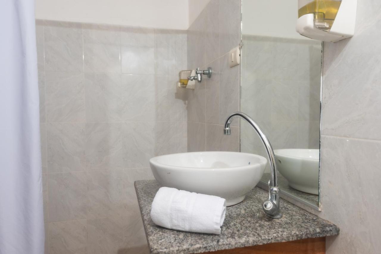 Hostal North Seymour Puerto Ayora  Luaran gambar